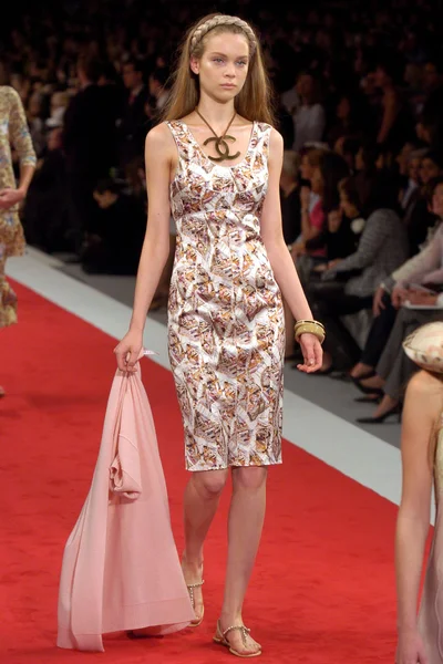Look 37